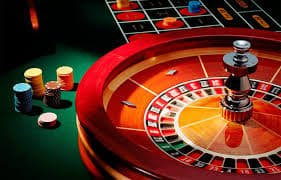Antarmuka aplikasi mobile sbobet888 menampilkan permainan slot dan opsi navigasi